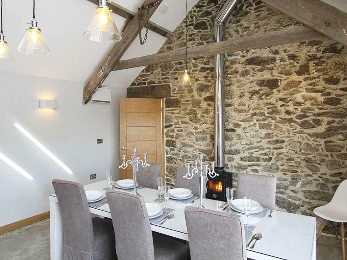 Rhyd Angharad Barns Villa Llanrhyddlad Luaran gambar